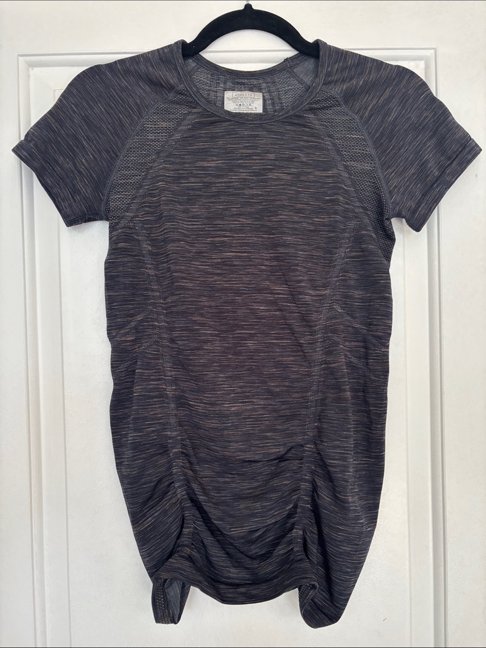 Athleta Speedlight Seamless Tee in Heathered Black, size S - Picture 1 of 3